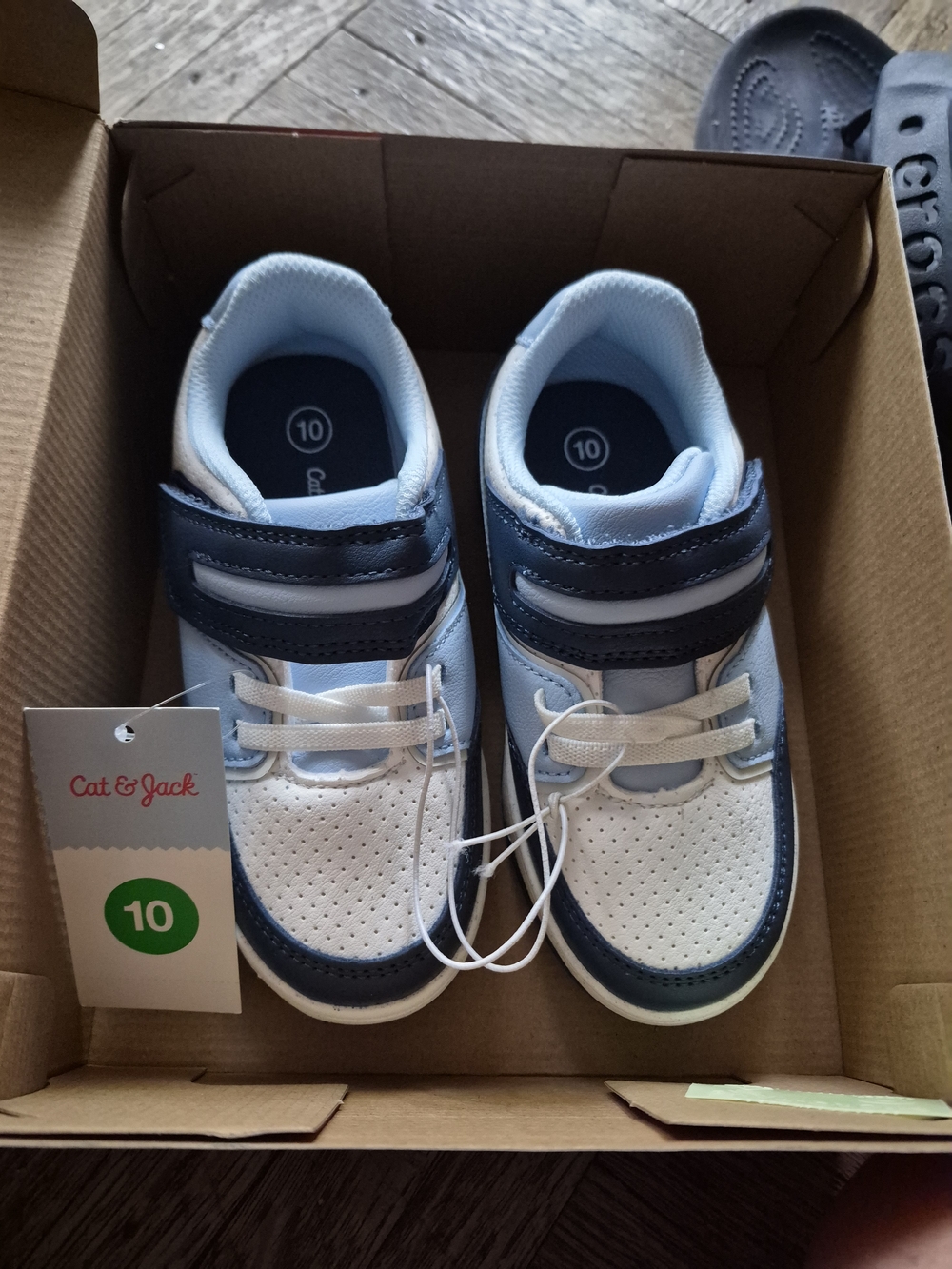 Cat & Jack White and Navy Velcro Lace Kids Sneakers